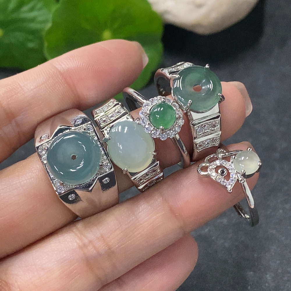 F34031110 Jadeite Cabochon Ring Non-Gold Setting Adjustable Size