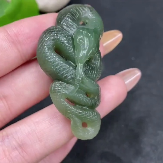 H32704767 Hetian Jade Pendant Snake Total Weight About 16.7g