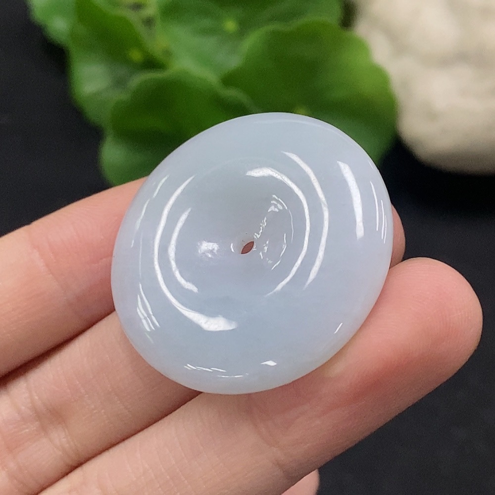 F34075497 Jadeite Pendant Safety Buckle Total Weight Approx. 13.3g