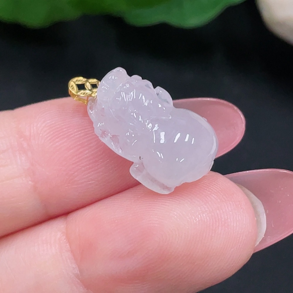 F34982763 Jadeite Pi Xiu Pendant with 18K Gold, Total Weight Approx. 2.5g