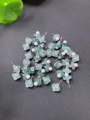 F31594521 Jadeite Inlaid Earrings Sell as a Lot Non-Gold Beads Non-Grade A