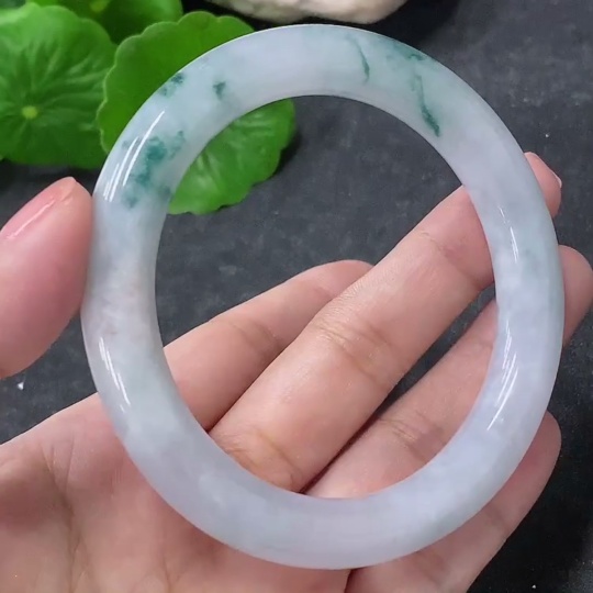 F34977037 Jadeite Round Bangle, Total Weight Approx. 47.9g, Size 55.1, with Breakage/Defects