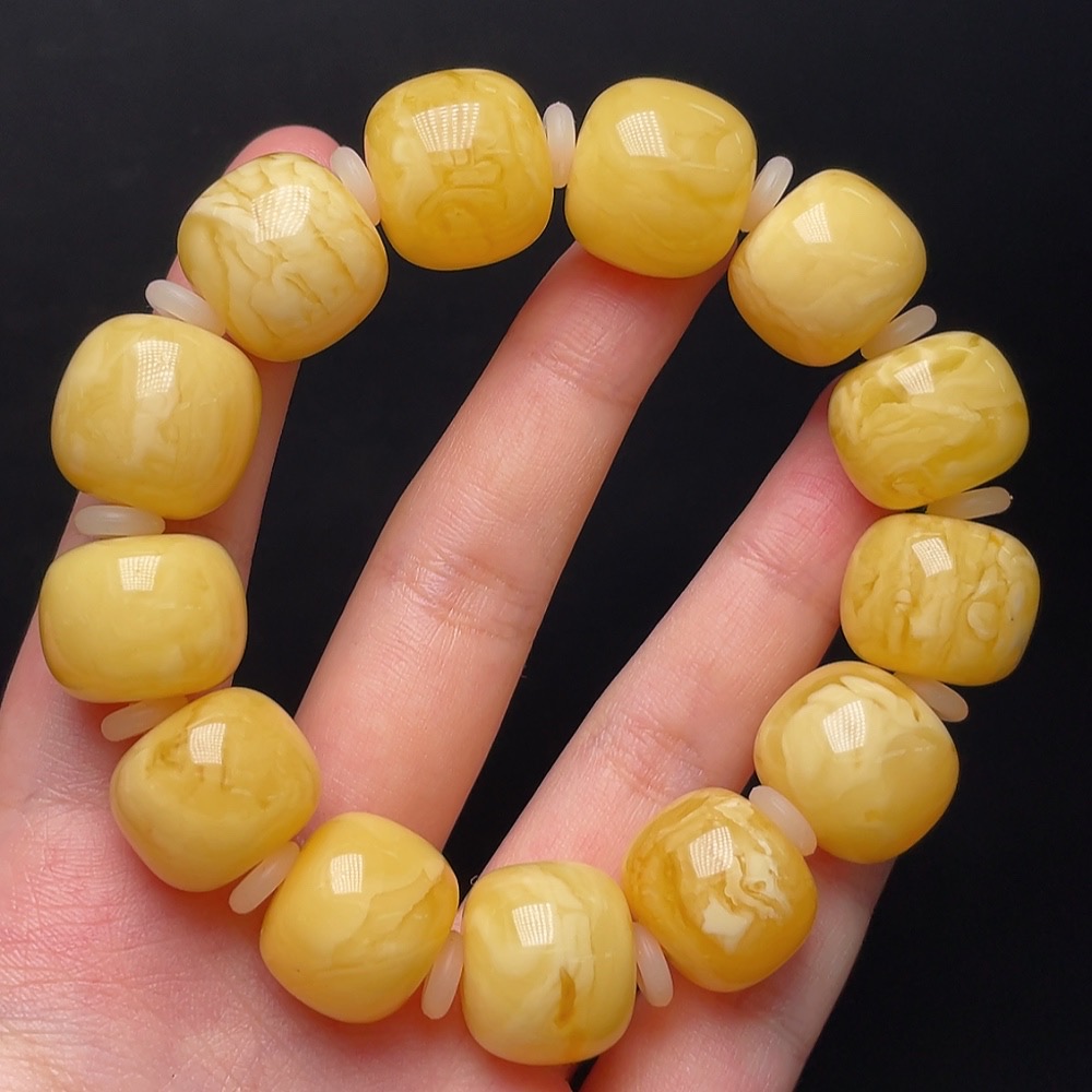 C31681091 Amber Honey Wax Bracelet with Partial Repairs Visible, Total Weight Approx. 39.1g, Size Around 17.1mm