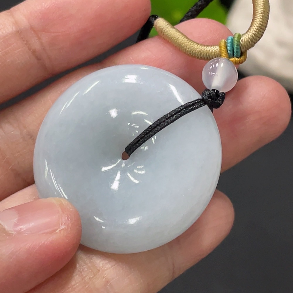 F33837020 Jadeite Pendant Peace Knot Total Weight Approx. 20.73g Including Rope, Beads Non-Grade A