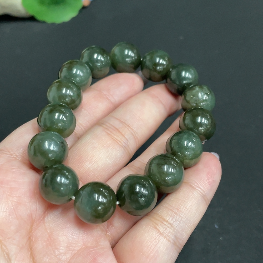 H33847769 Hetian Jade Bracelet, approx. 13.3 mm beads, total weight about 57.5g