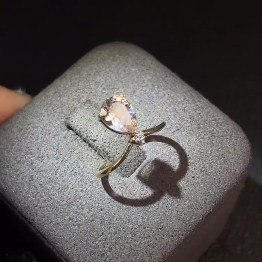 C28181453 Beryl Ring, Color Origin Undetermined, 37% Gold Content, Total Weight Approx. 1.27g, Size 8#