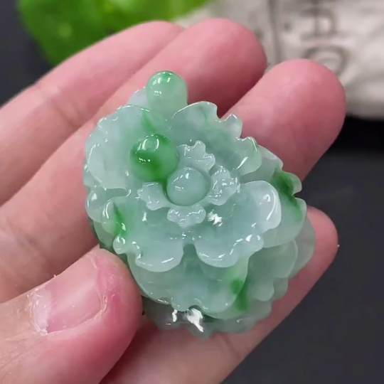 F34019098 Jadeite Harmony and Beauty Hand Tablet