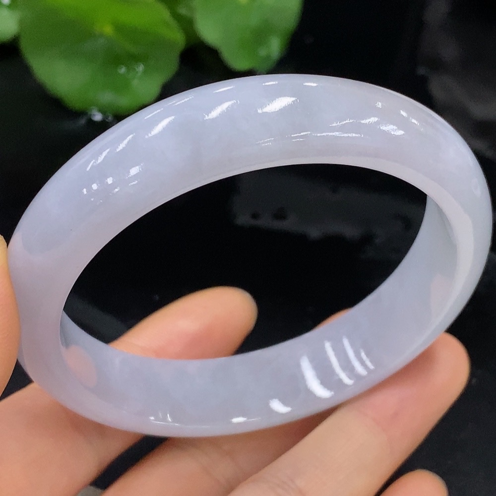 F24821571 Jadeite Round Bracelet 58.9 Inner Diameter Approx. 58.55g Total Weight
