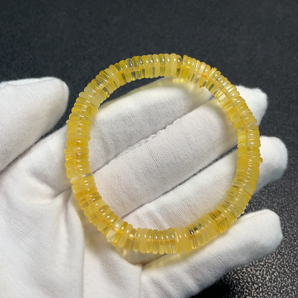 C34039906 Amber Beeswax Bracelet, Total Weight Approx. 8g, Size About 8.1mm