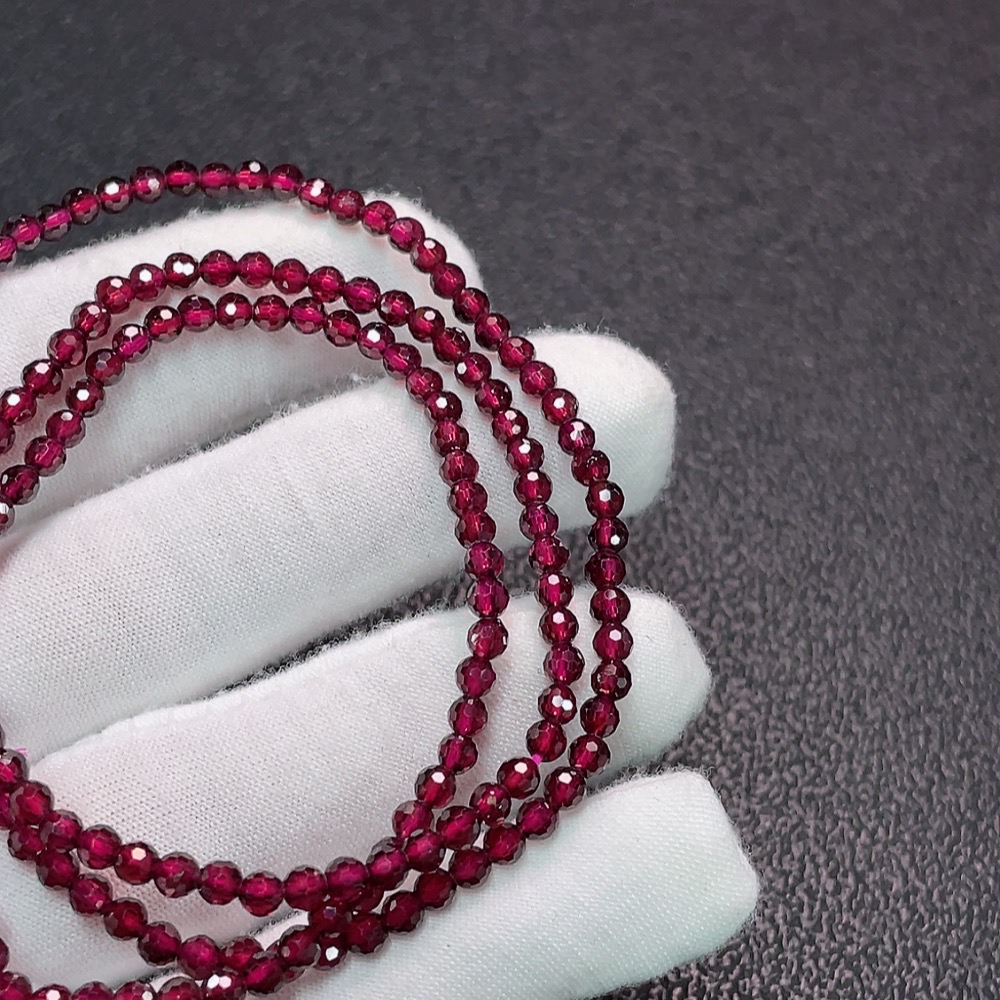 C35092233 Garnet bead strand, total weight approximately 12.36g, size about 3.3mm