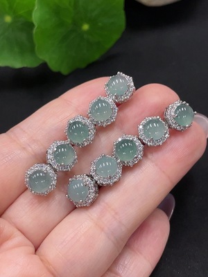 F34981779 Jadeite cabochon inlaid earrings non-metal inlaid