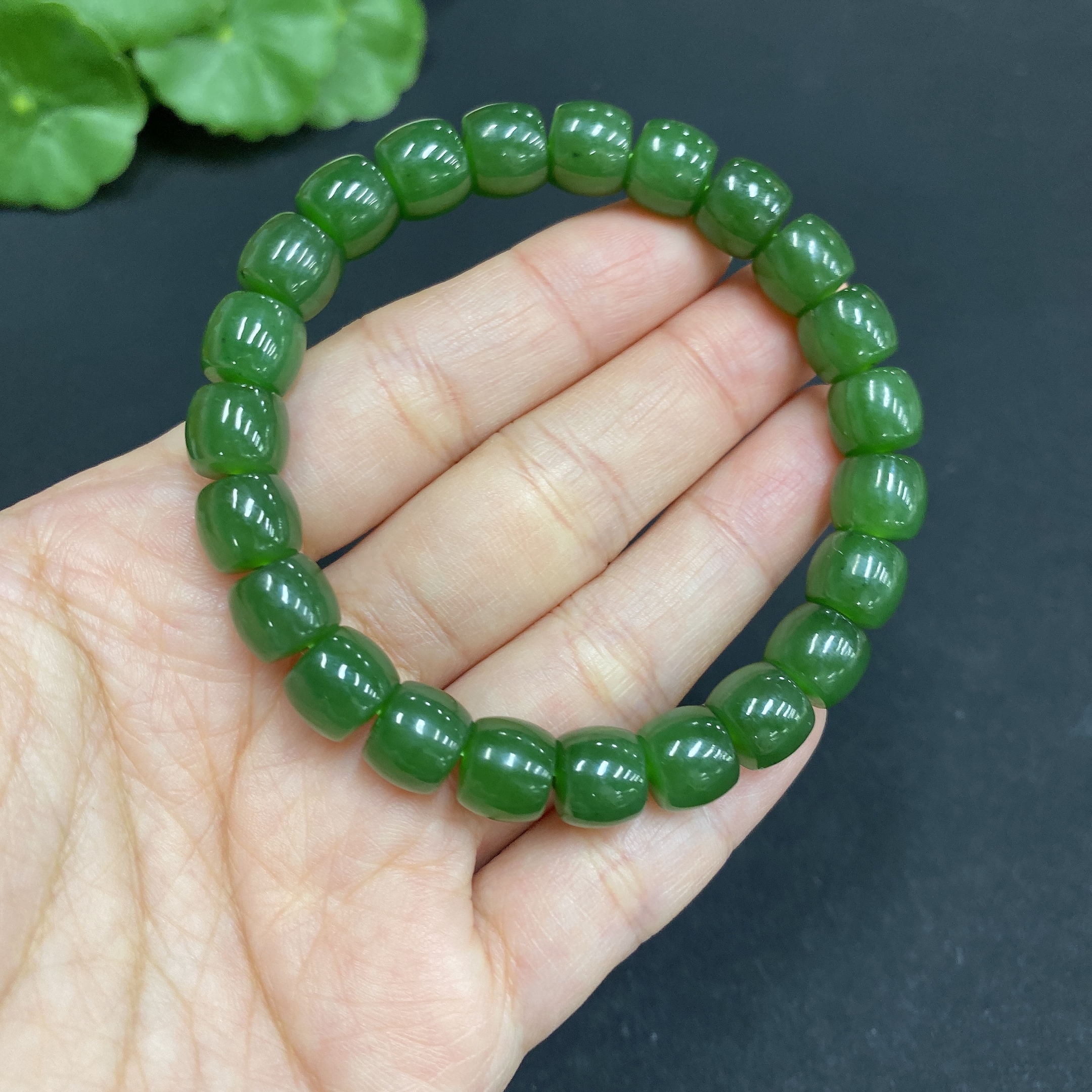 H34014846 Hetian Jade Jasper Bracelet Approx. 8.6 mm Total Weight Approx. 27.1g