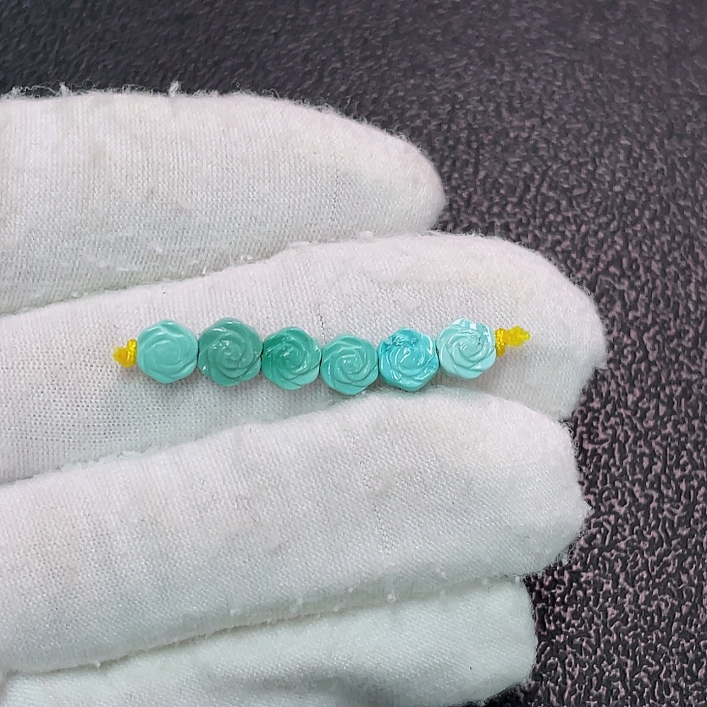 C34990534 Turquoise Jewelry (Color Origin Undetermined, Contains Other Mineral Components, Total Weight Approximately 0.96g, Size Around 6.1mm, Mineral-Included)