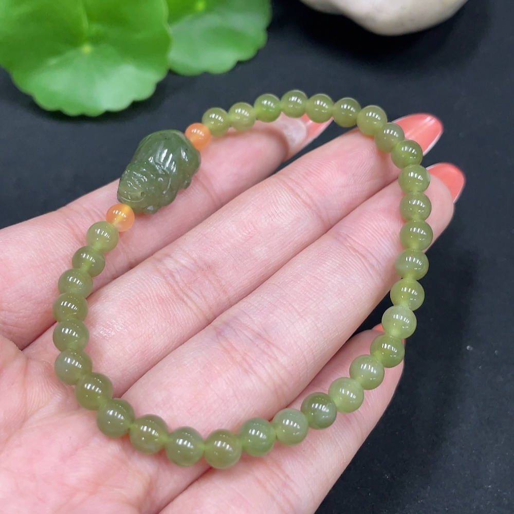 H35085412 Hetian Jade Bracelet, approx. 4.8mm, total weight approx. 9.1g, accessories not Hetian Jade