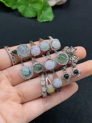 F31682884 Jadeite cabochon earrings/adjustable ring non-gold setting