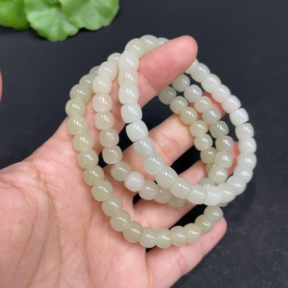 H34072105 Hetian Jade Bracelet Approx. 6.5/6.8/6.7mm Total Weight Approx. 45.5g