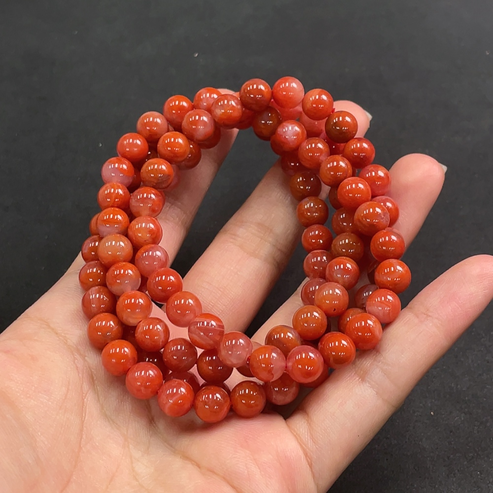 C17945563 South Red Agate Bead Strand, Approx. 66.58g, 7.6mm, Visible Organic Matter