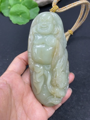 H42961485 和田玉手把件   佛公    货品总重约（含绳）212.2g
