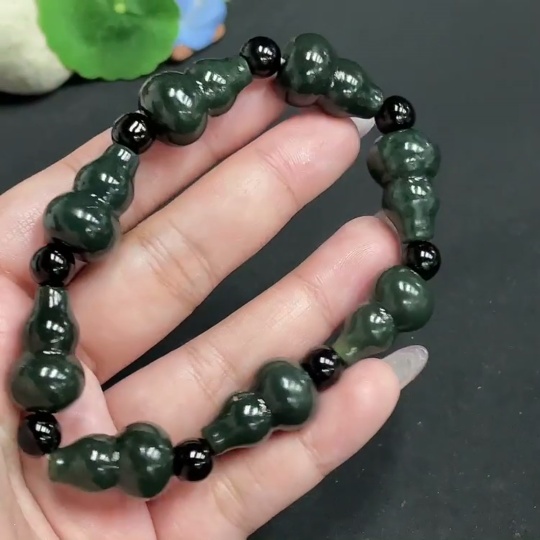 H34956653 Hetian Jade Gourd Bracelet, total weight about 48.5g, with non-Hetian Jade beads