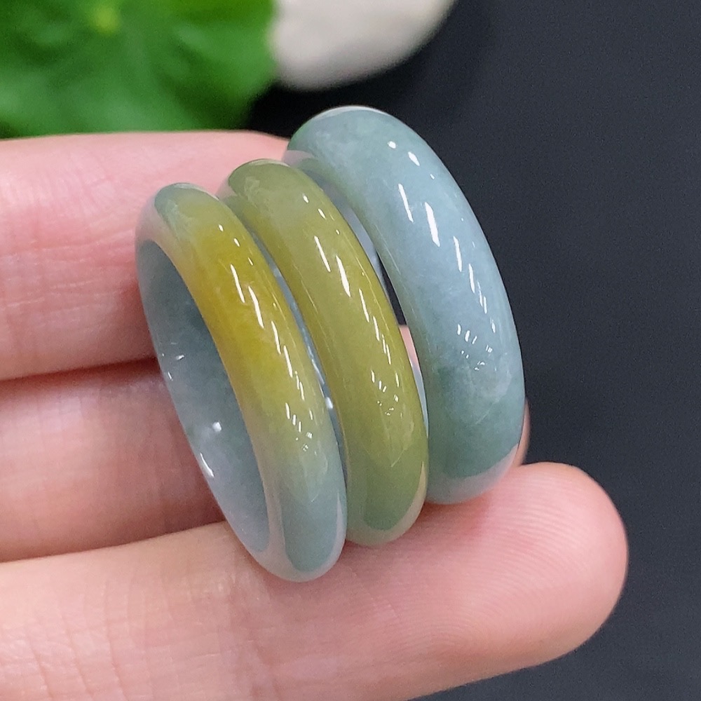 F31687950 Jadeite Rings Sell as a Lot