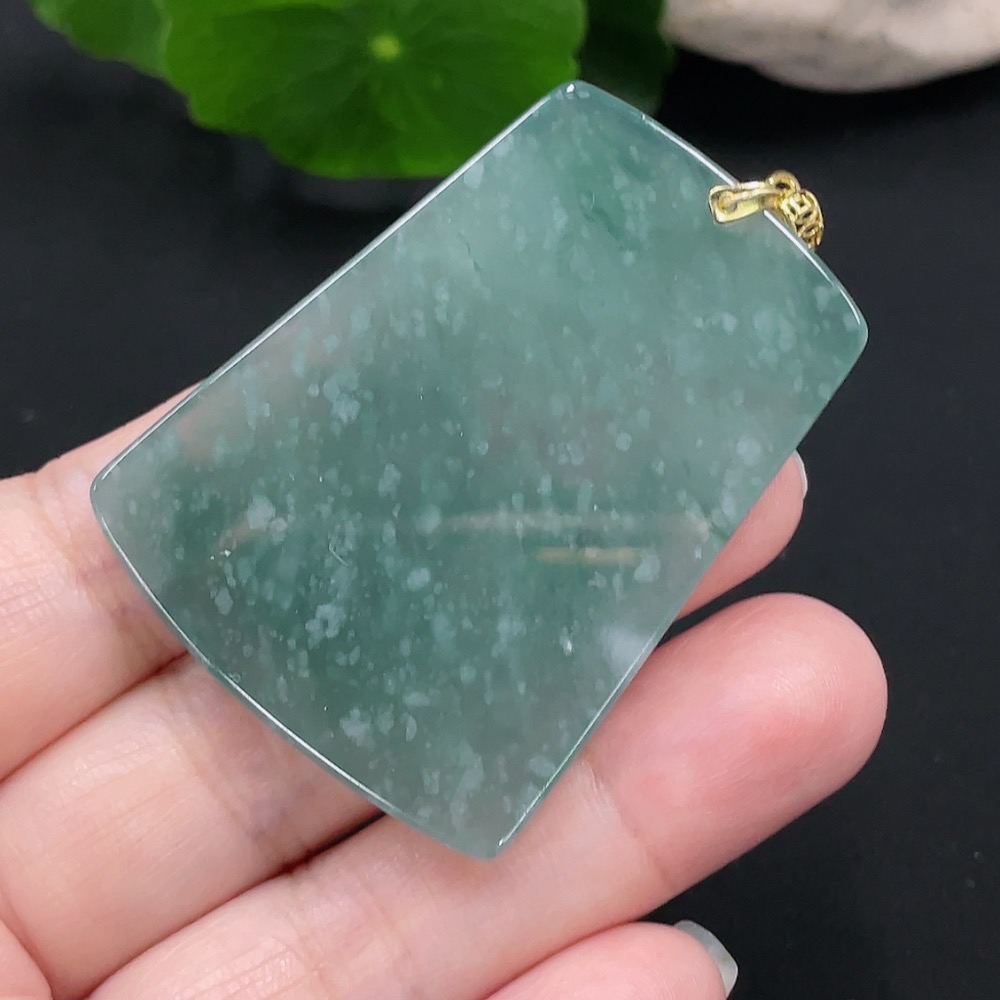 F30460015 Jadeite landscape pendant plaque Total weight about 17g (non-gold-inlaid)