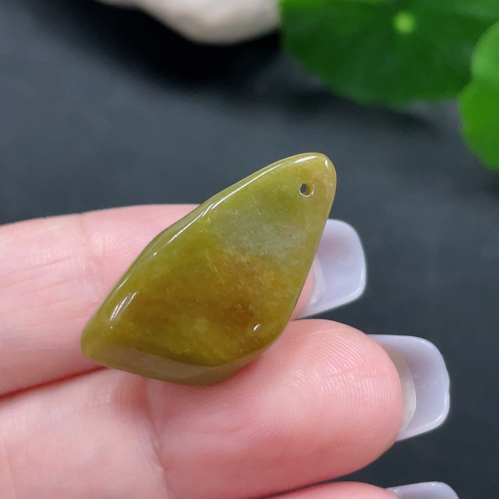 F27065361 color origin undetermined