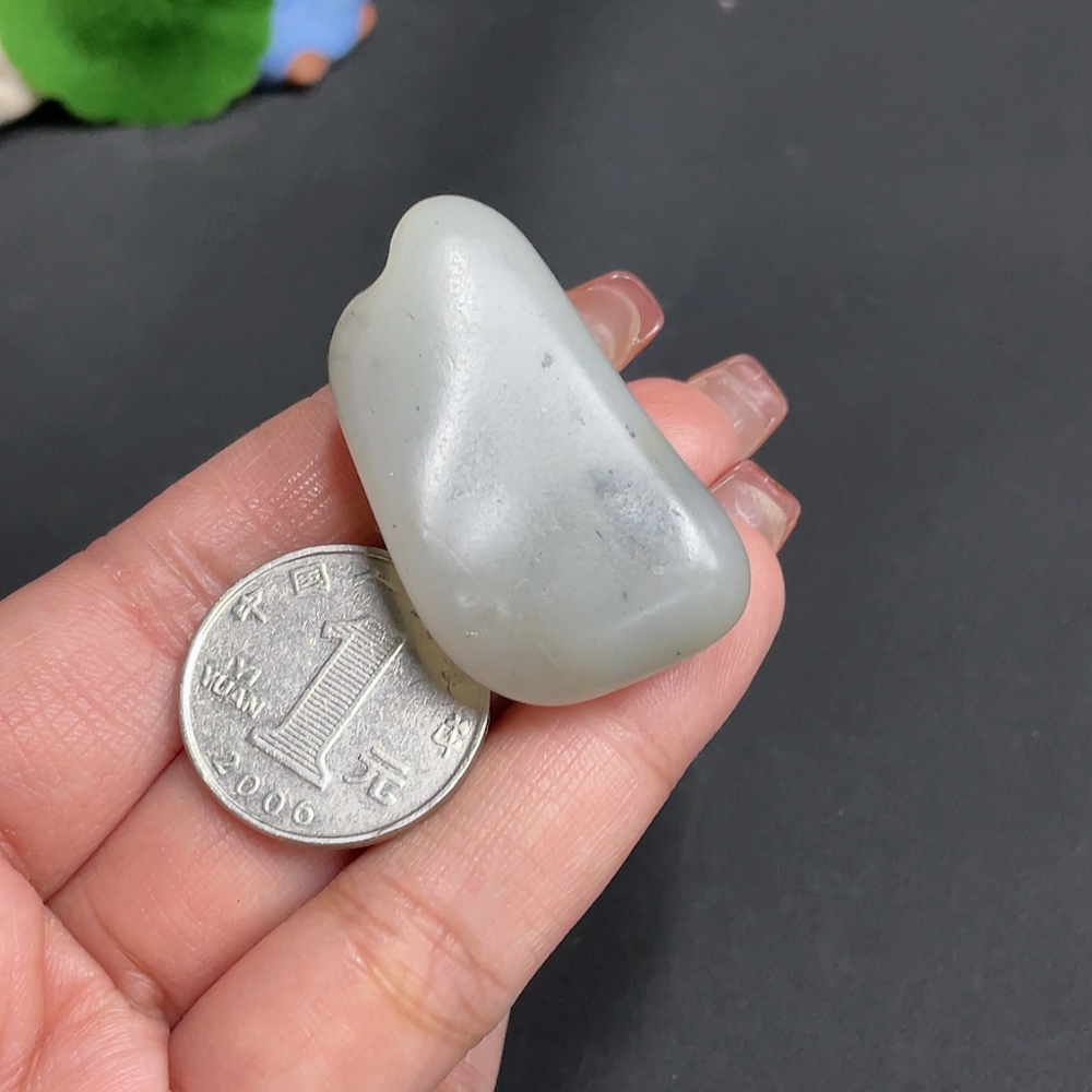 H25932638 Hetian Jade, Total weight approx. 33.4g