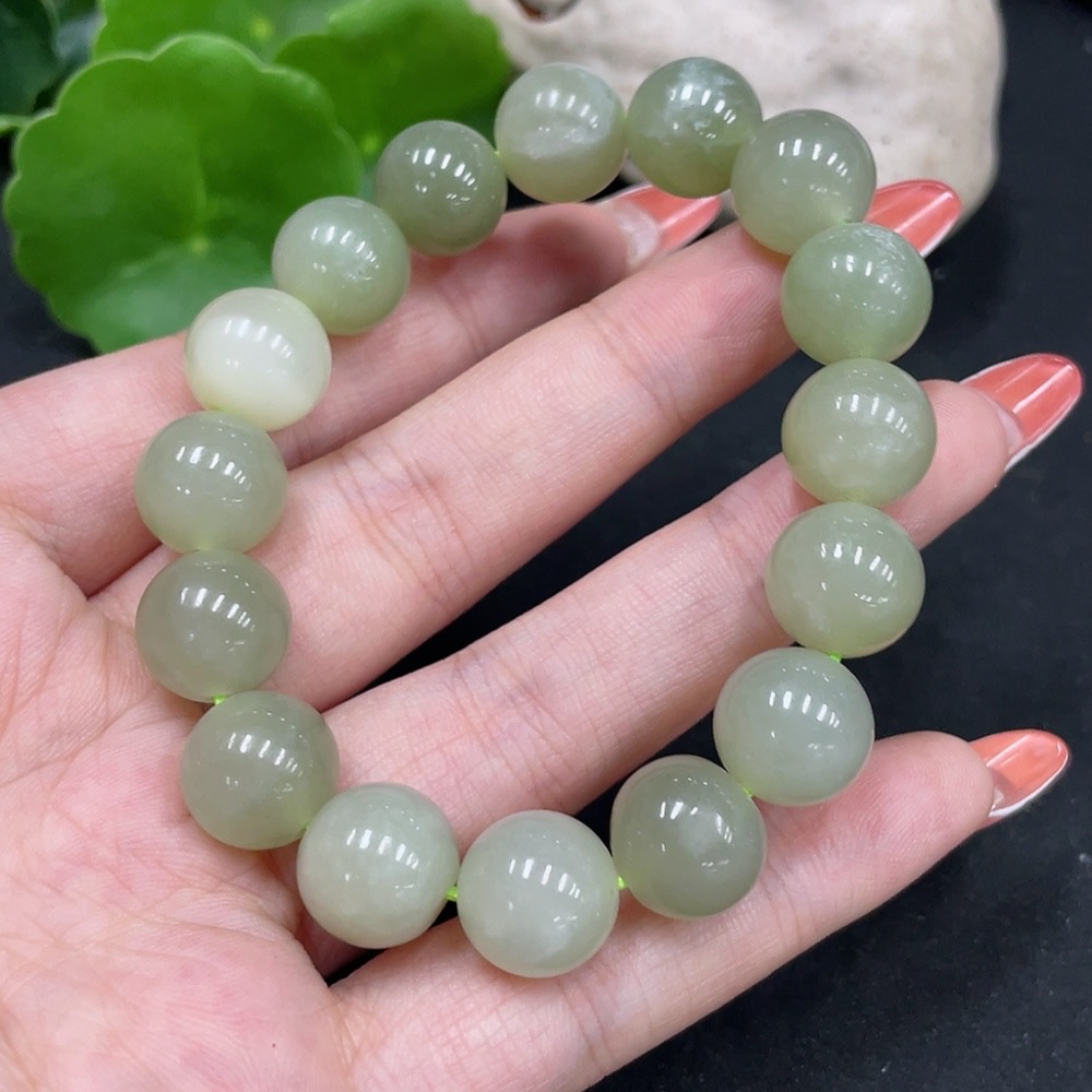 H34063338 Hetian Jade Bracelet approx. 11.7mm Total Weight approx. 43.1g