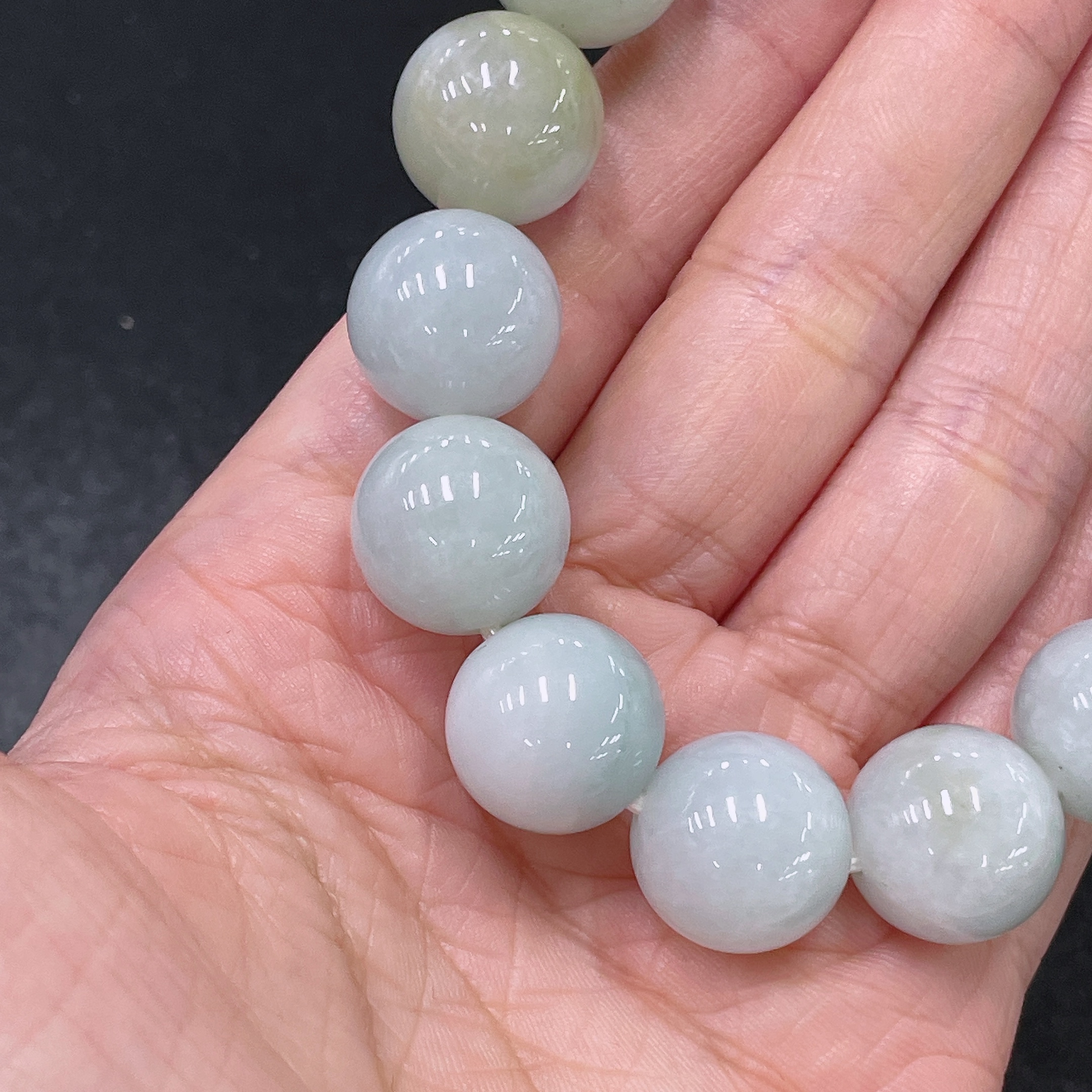 F35138749 Jadeite Bracelet, Total Weight Approximately 93.09g, Size Around 15.3mm