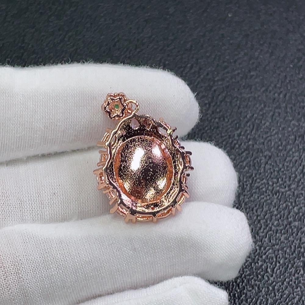 C32718633 South Red Agate Pendant Non-Gold Total Weight Approx. 6.9g