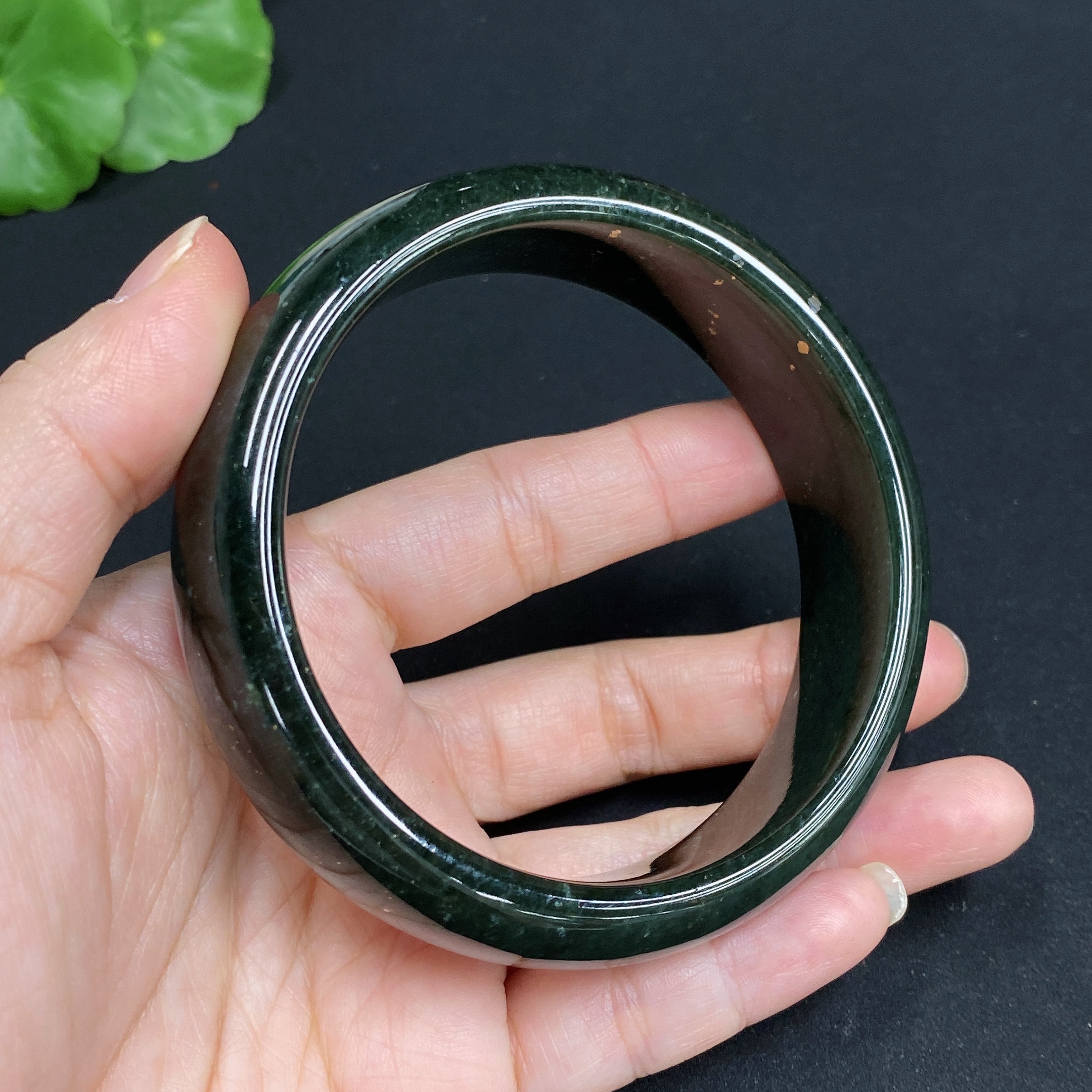 H34015045 Hetian Jade Round Bracelet Size 62.3 Total Weight Approx. 85.5g
