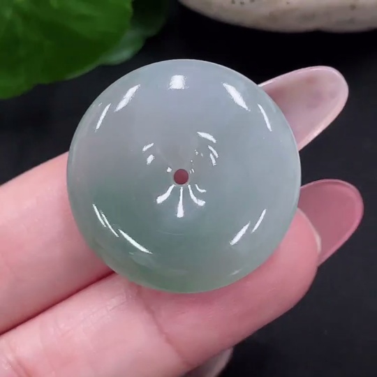 F34031906 Jadeite Safety Pendant Total Weight Approx. 8.64g