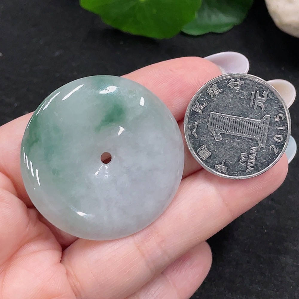 F33873274 Jadeite Safety Buckle Pendant, Total Weight Approx. 17.2g