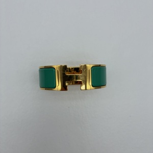 S43097701 8.5新 爱马仕 Hermès  Clic Clac H宽版手镯 绿色珐琅金扣 金属划痕 珐琅完好