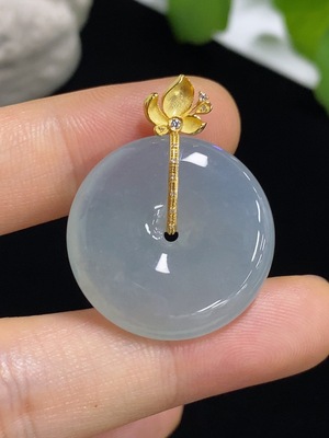 F42977617 翡翠平安扣挂件 18k 配镶钻石（大钻/中钻各1颗为非钻）货品总重约7.29克
