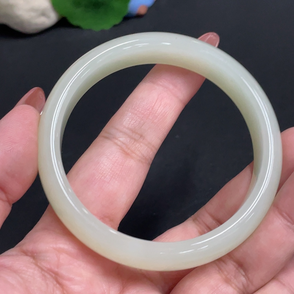 H34011098 Hetian Jade Round Bracelet Size 49 Total Weight Approx. 49g