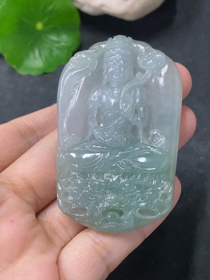 F33913333 Jadeite Pendant of Avalokitesvara Riding a Dragon