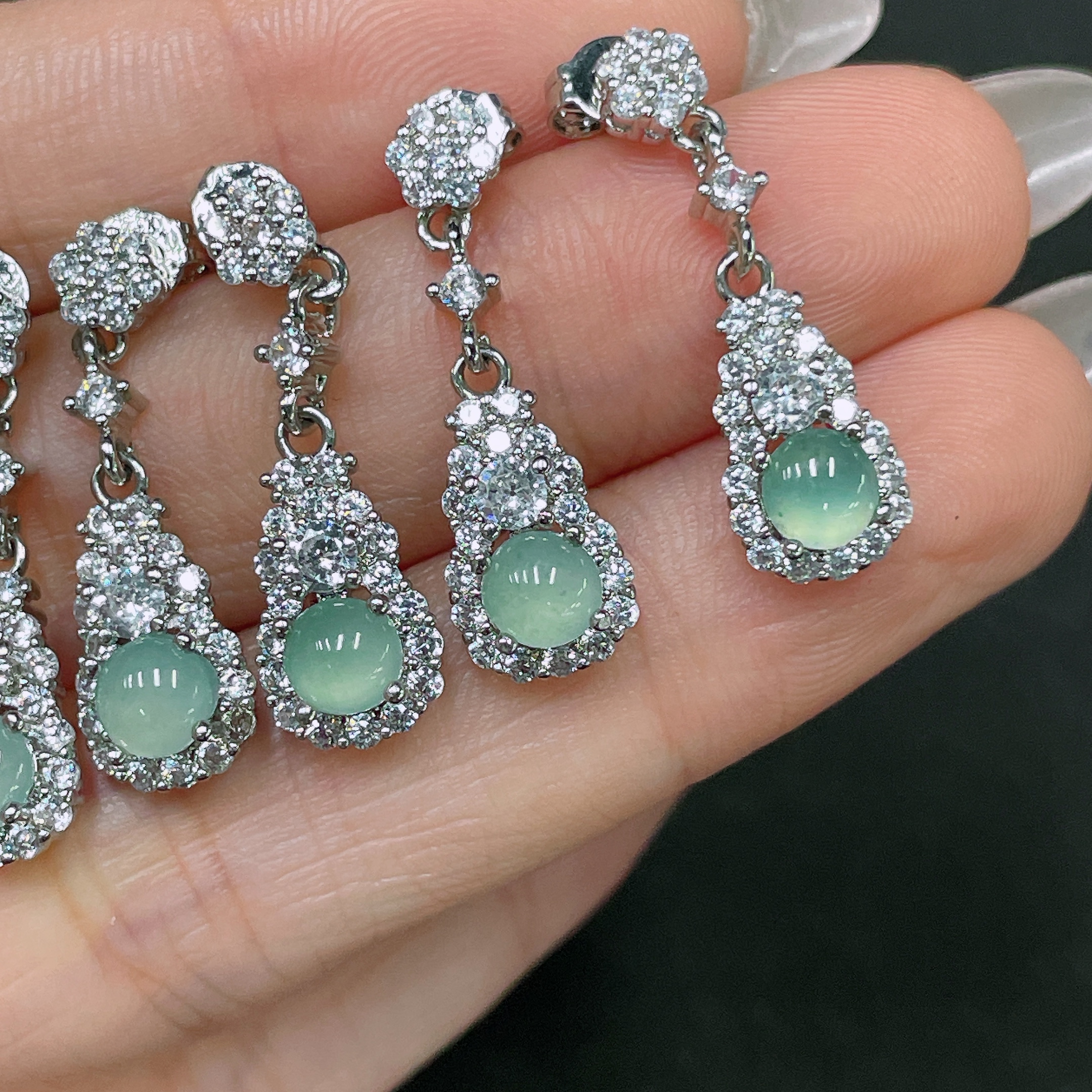 F35104035 Jadeite Inlaid Earrings Non-Gold Sell as a Lot