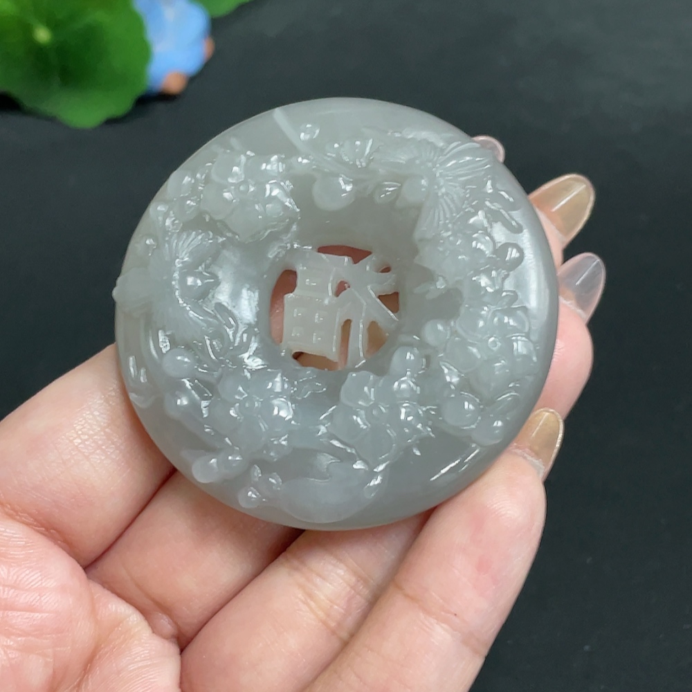 H32699191 'Hetian Jade Pendant - Joy on the Brows'