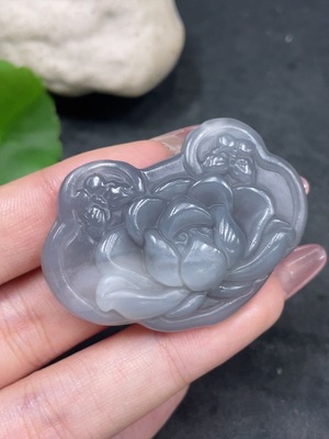 H33944532 Hetian Jade Pendant - Prosperity in Full Bloom (Total weight: approx. 22.2g)