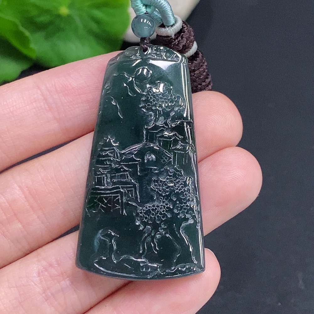 F31624254 Jadeitelandscape pendant