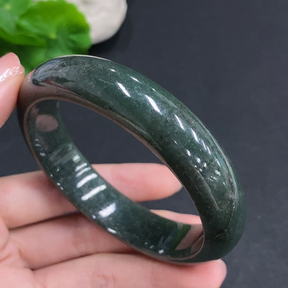 F35077974 Jadeite Round Bangle Total Weight Approx. 71.6g Size 62