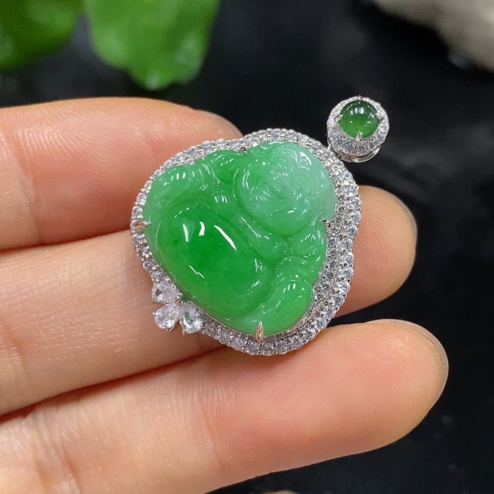 F23636693 JadeiteBuddha Pendant with 18K Gold Setting, Total Weight Approx. 5.68g