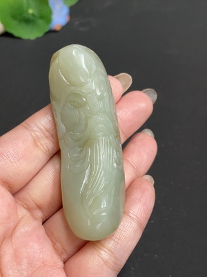 H36313127 和田玉挂件 寿星公  货品总重约52.7g 皮色成因未定