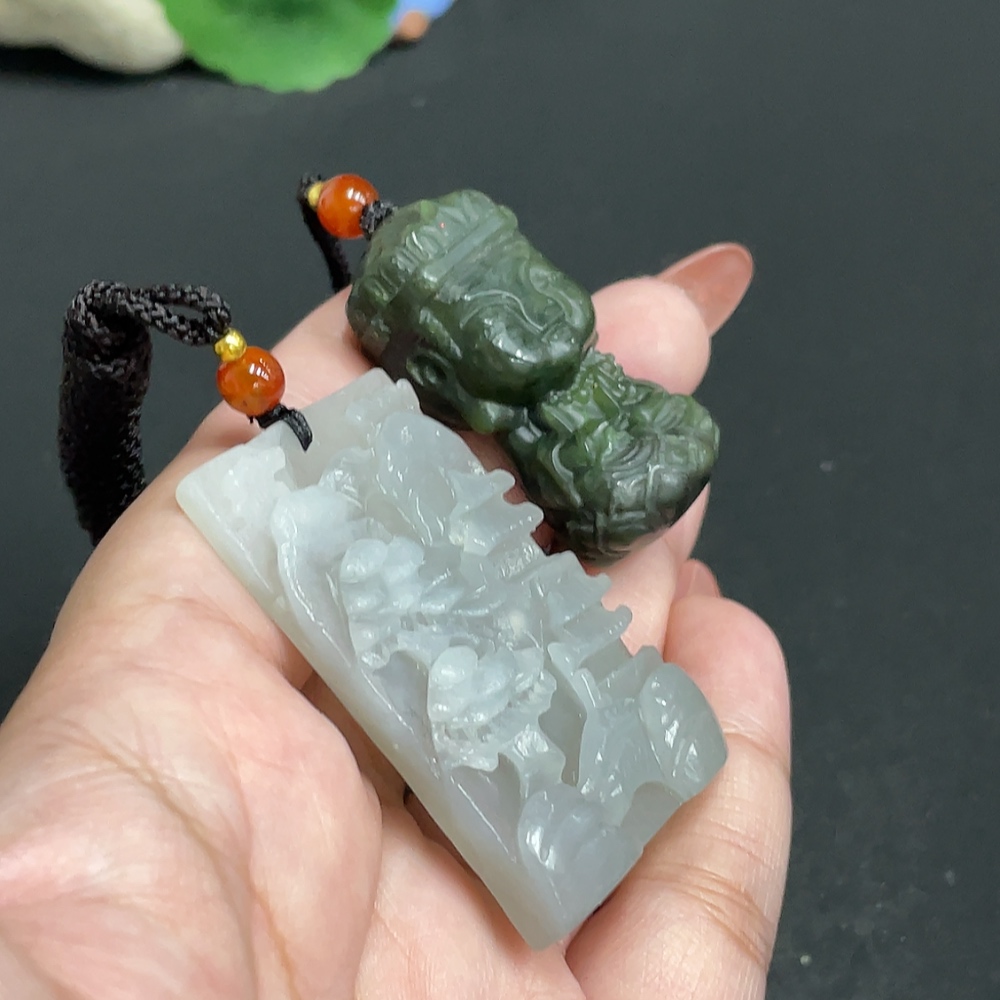 H34010397 Hetian Jade Pendant Landscape Guardian Deity