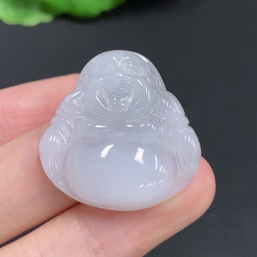 F31688252 Jadeite Buddha Pendant with a total weight of approximately 7.4 grams