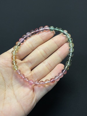 C46535504 碧玺手串 可见有机物 货品总重约10.17g 卡5.8m左右