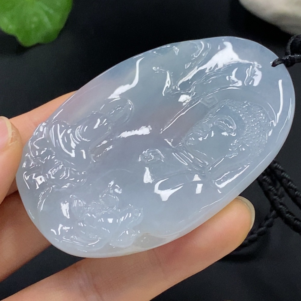 F28235244 Jadeite Buddha Observing the World Pendant