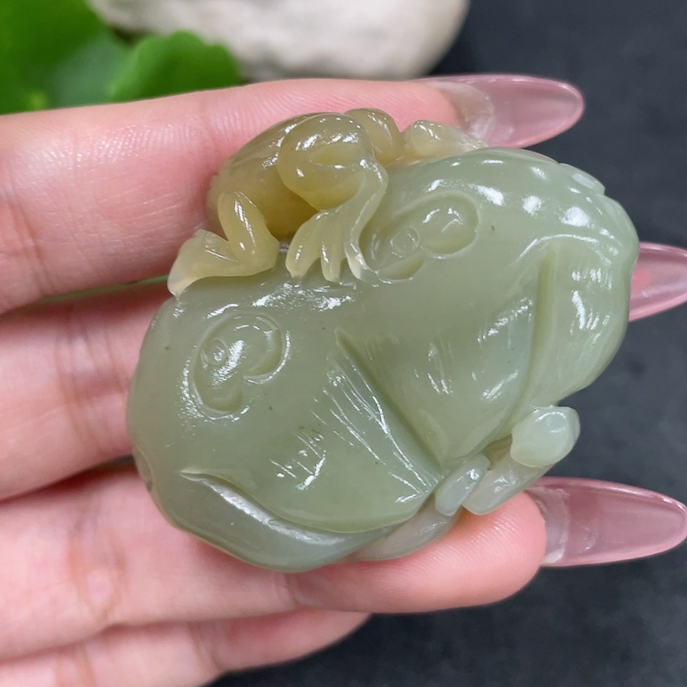 H33925604 Hetian Jade Pendant - Quacking Wealth, Total Weight Approx. 39.5g