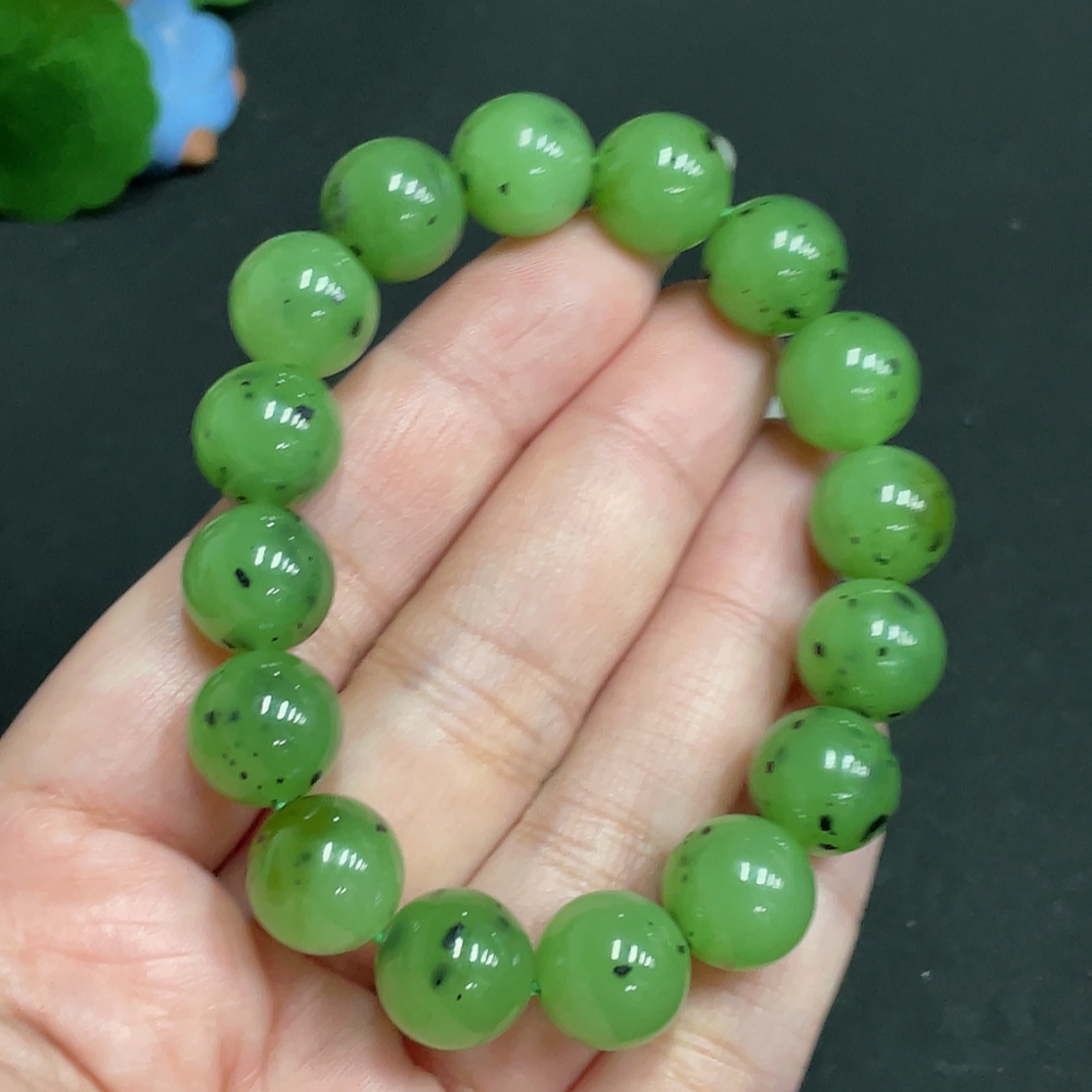 H27162211 Hetian Jade Bracelet   Approx. 11.7 mm   Total Weight Approx. 44.1g